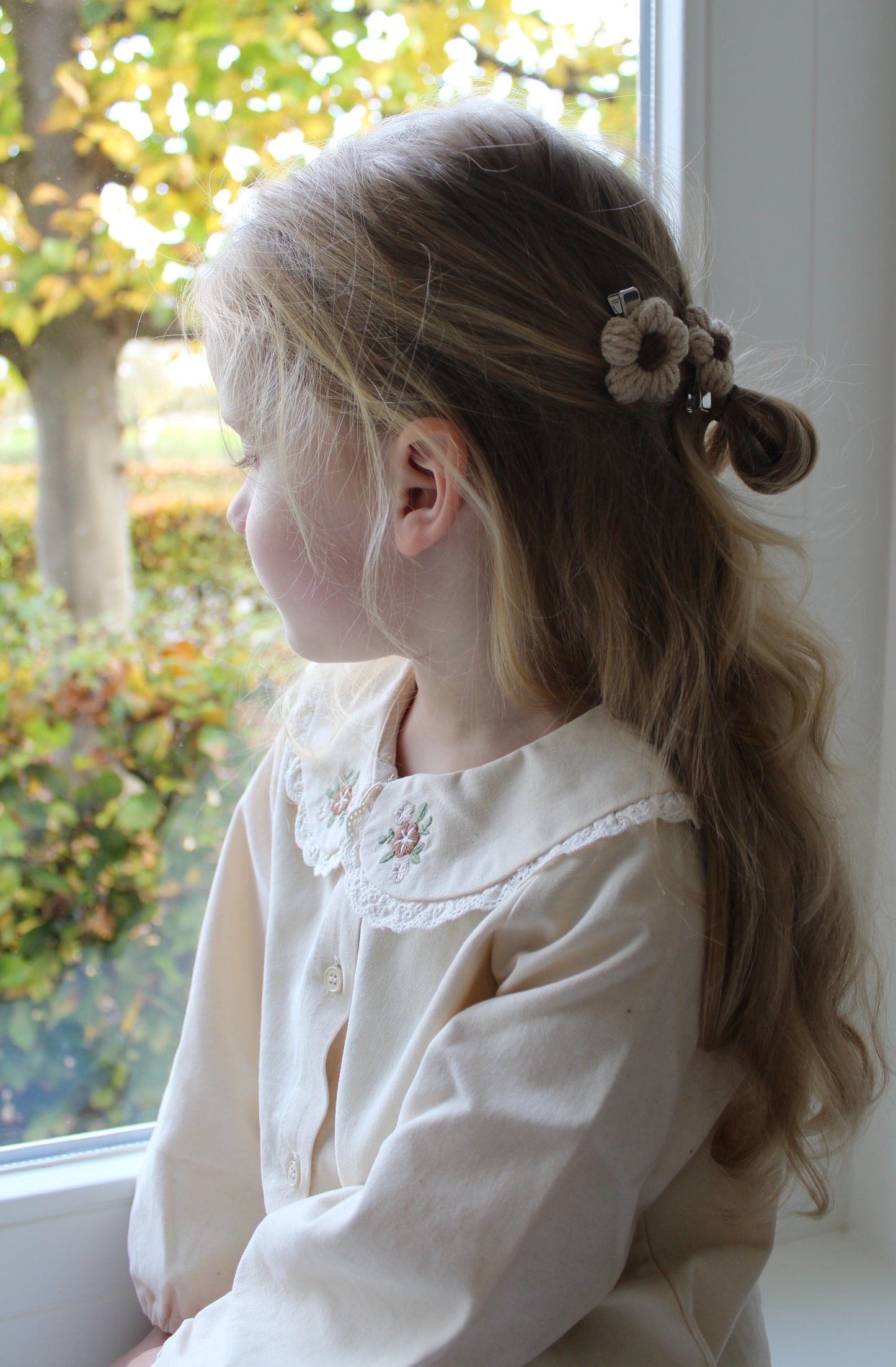 Blouse Daisy Embroidery – Cream