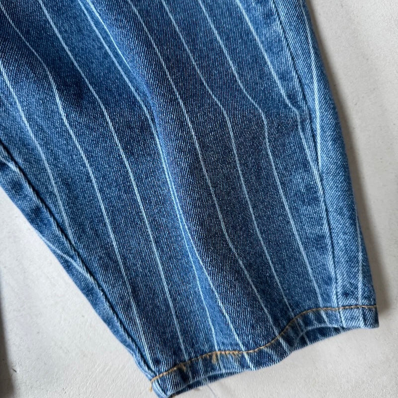 Streep denim pants