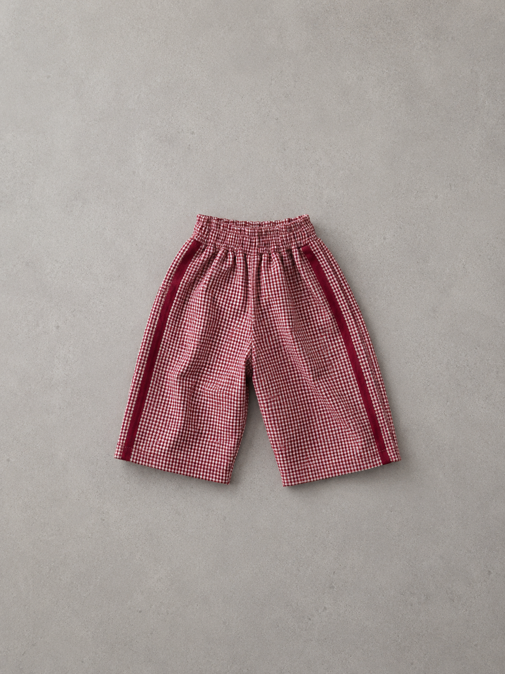 Check pants red