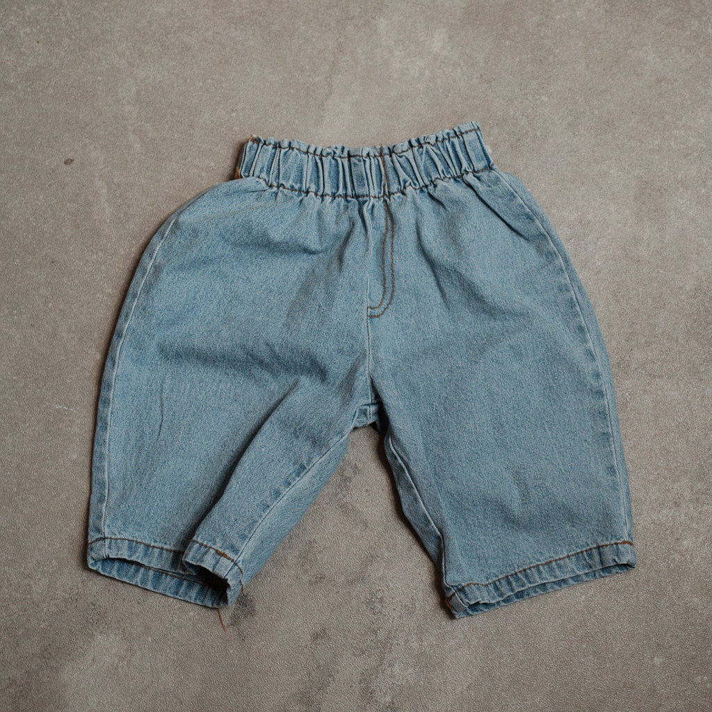Wide leg jeans