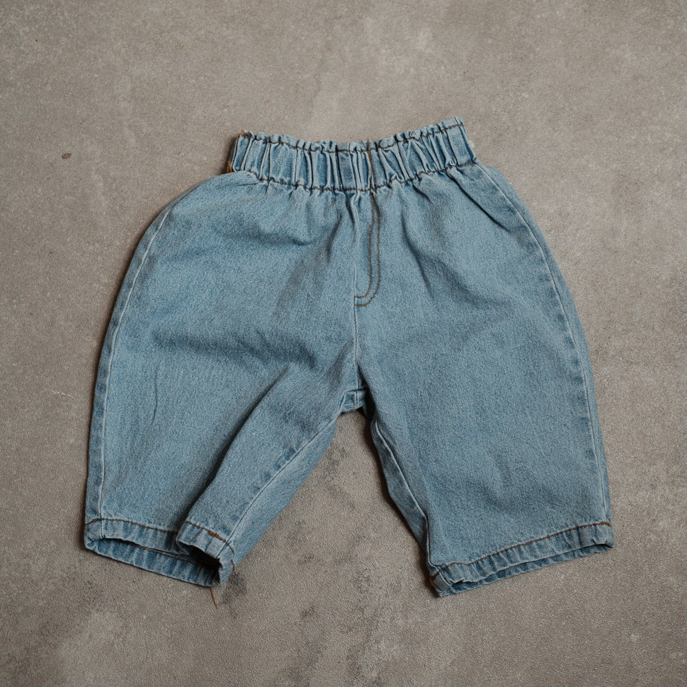 Wide leg jeans