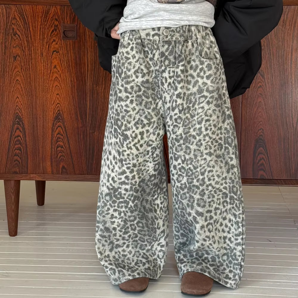 Leopard baggy pants