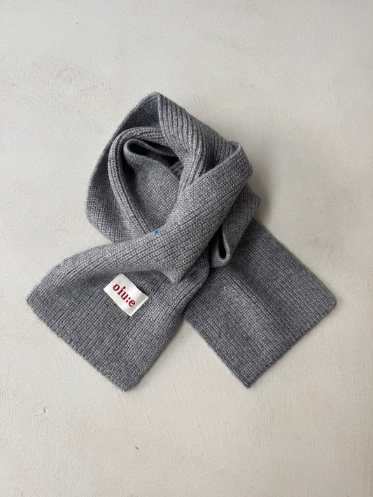 Grijze sjaal