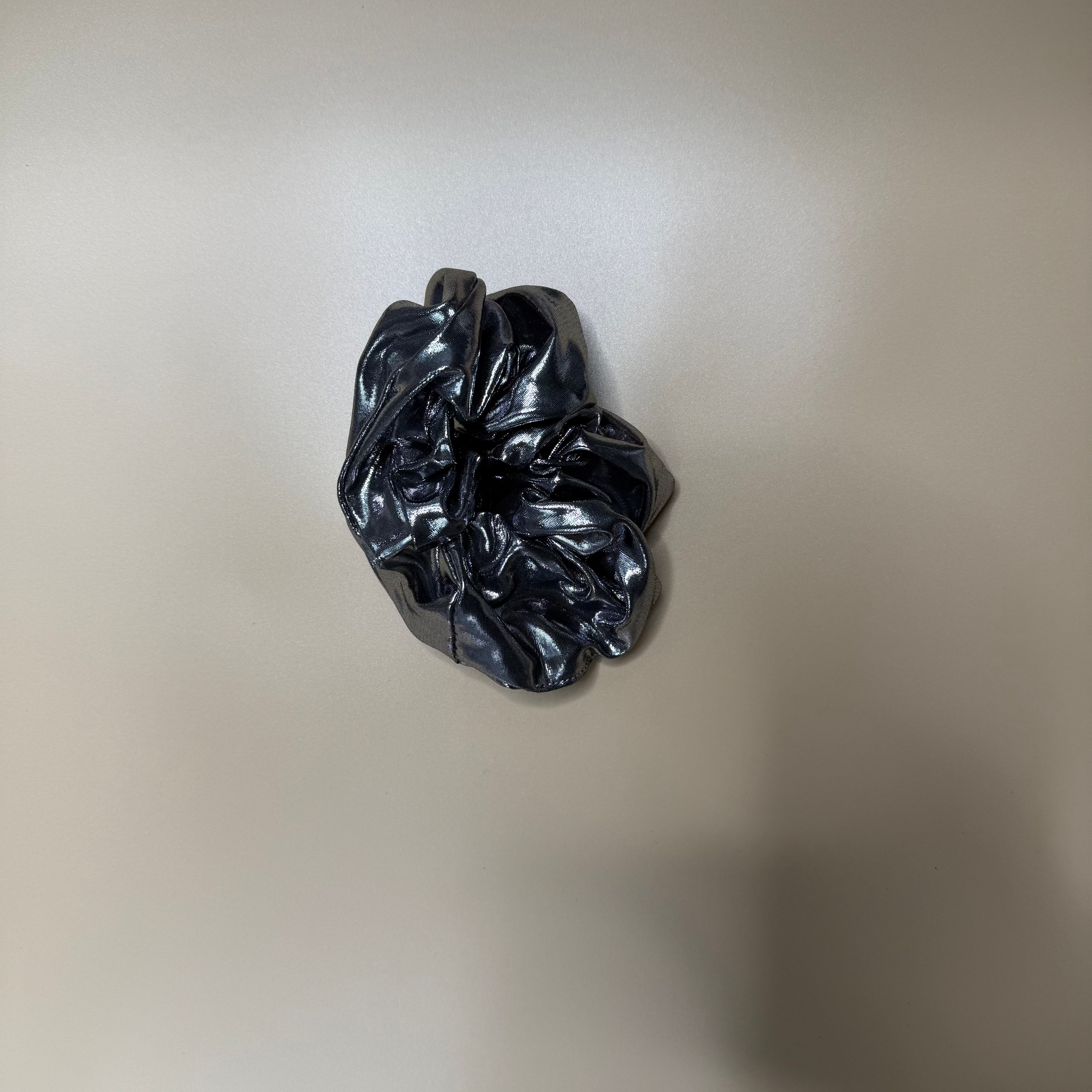 Glitter scrunchie
