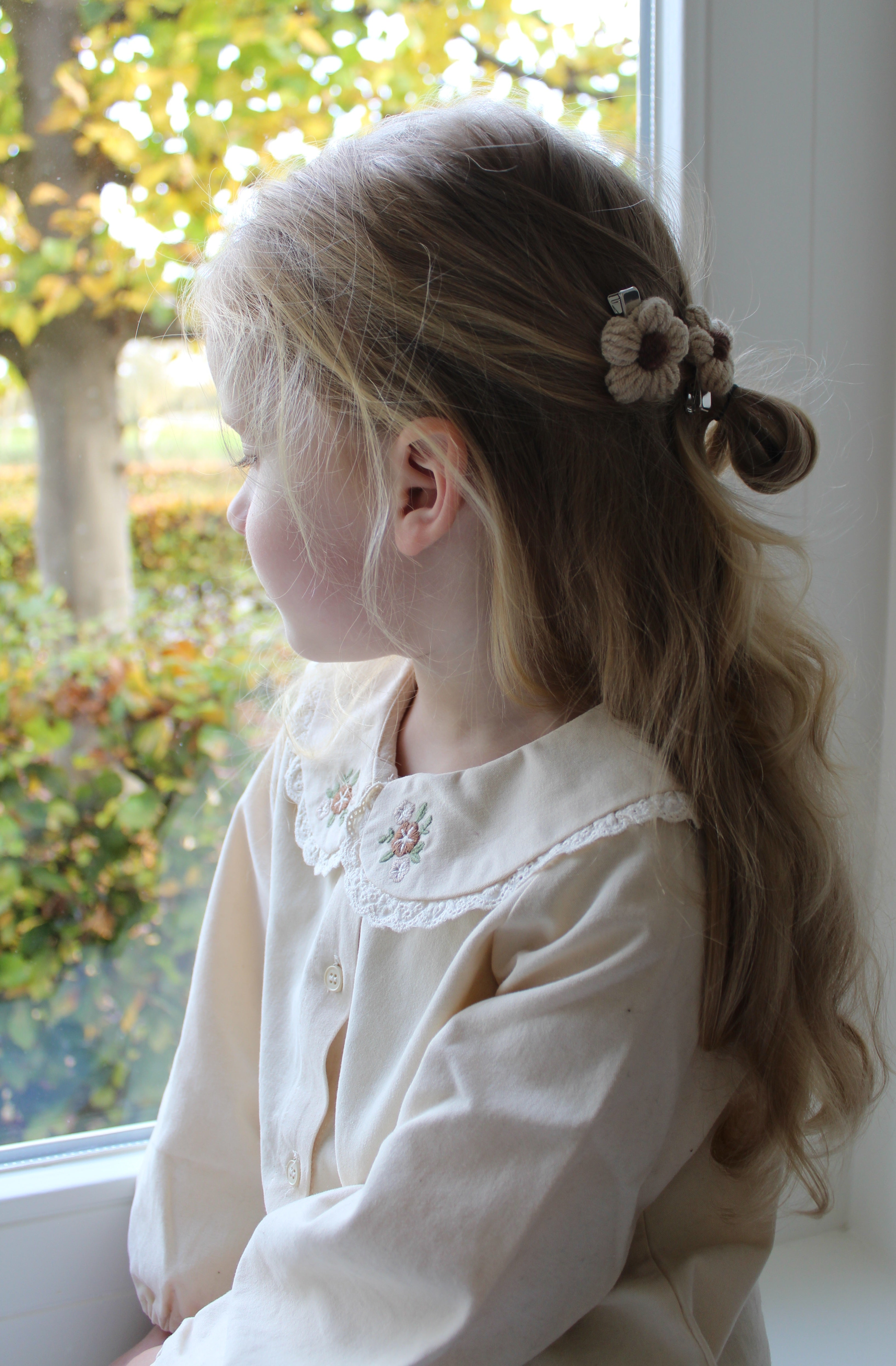 Blouse Daisy Embroidery – Cream