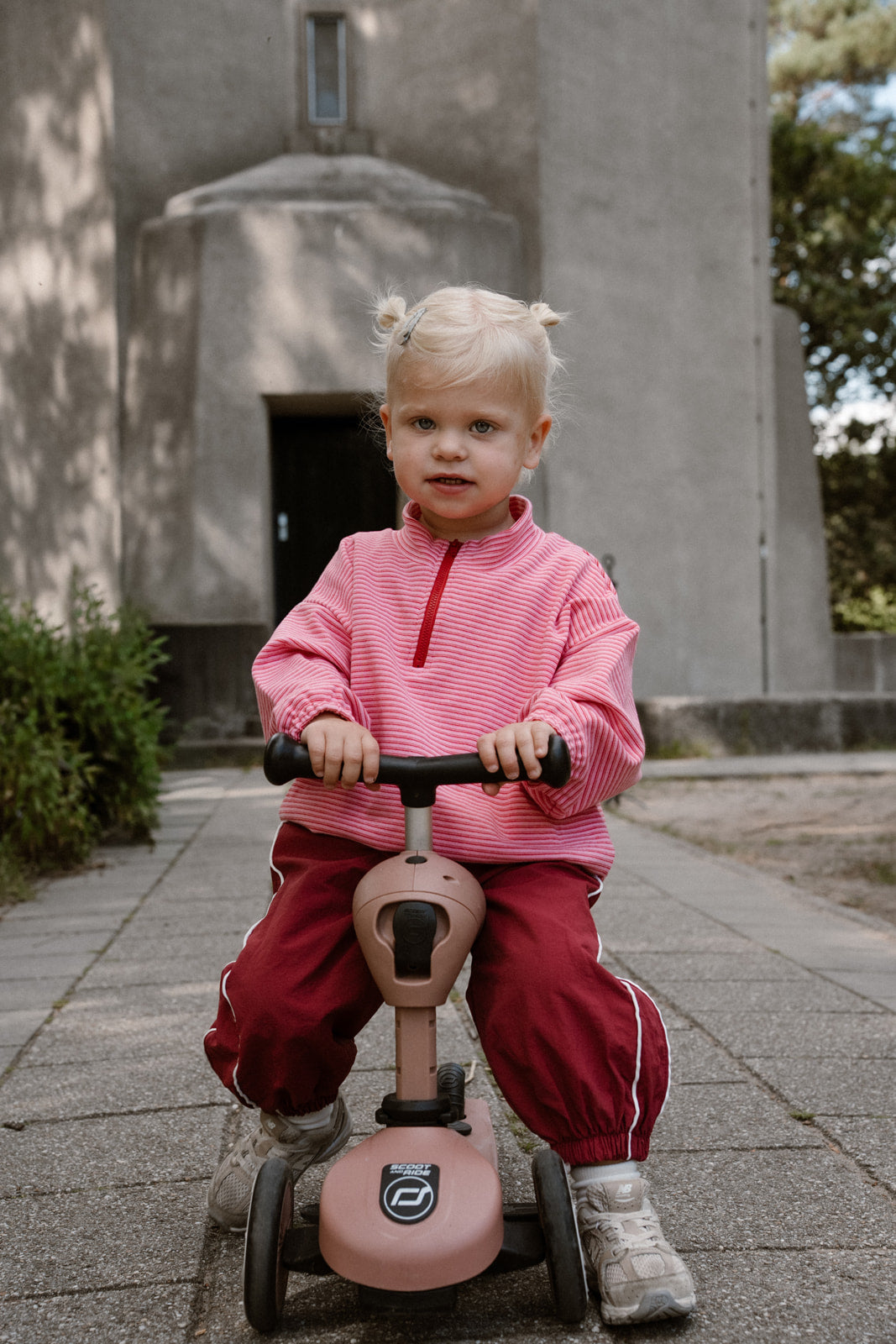 Viral track pants red