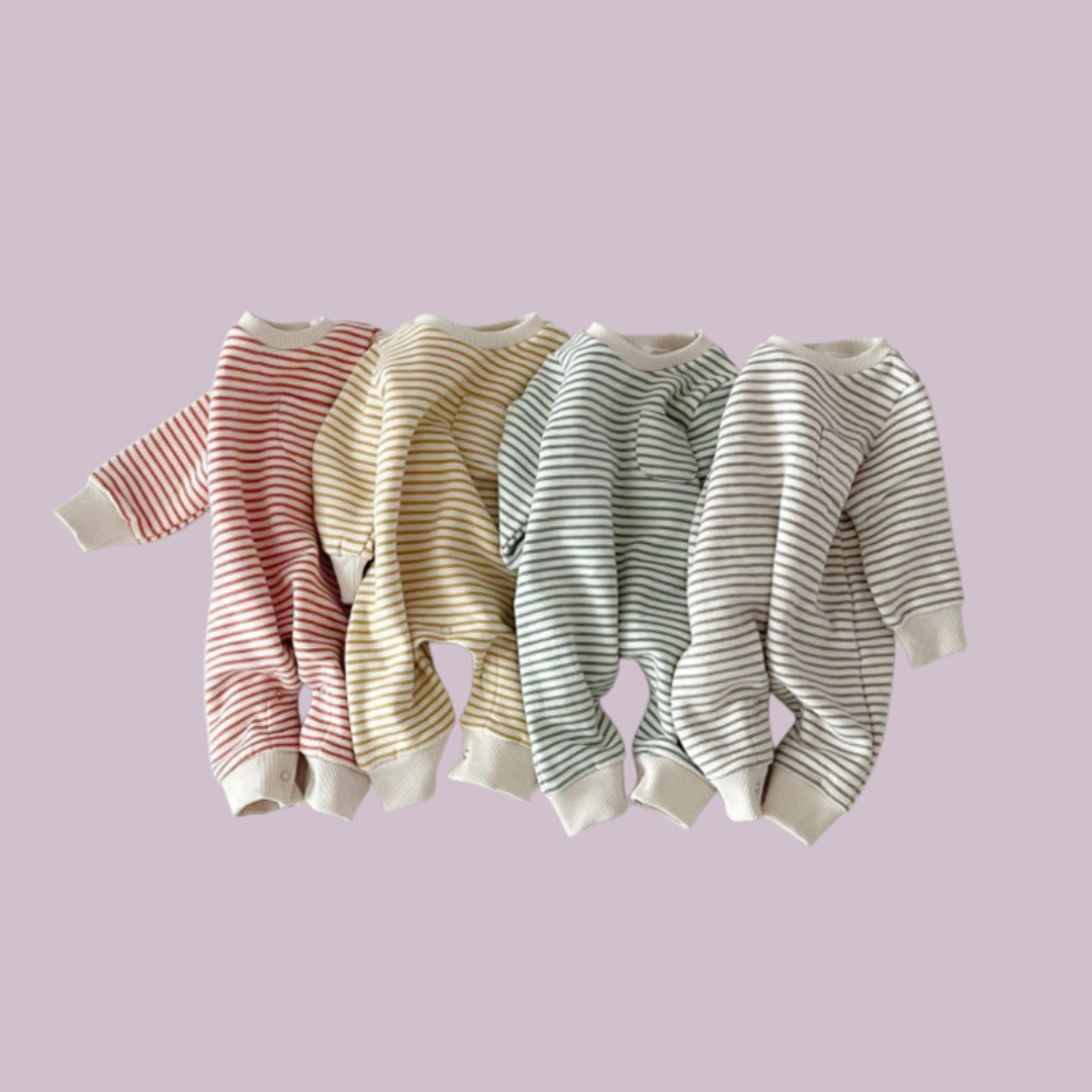Gestreifter Jumpsuit