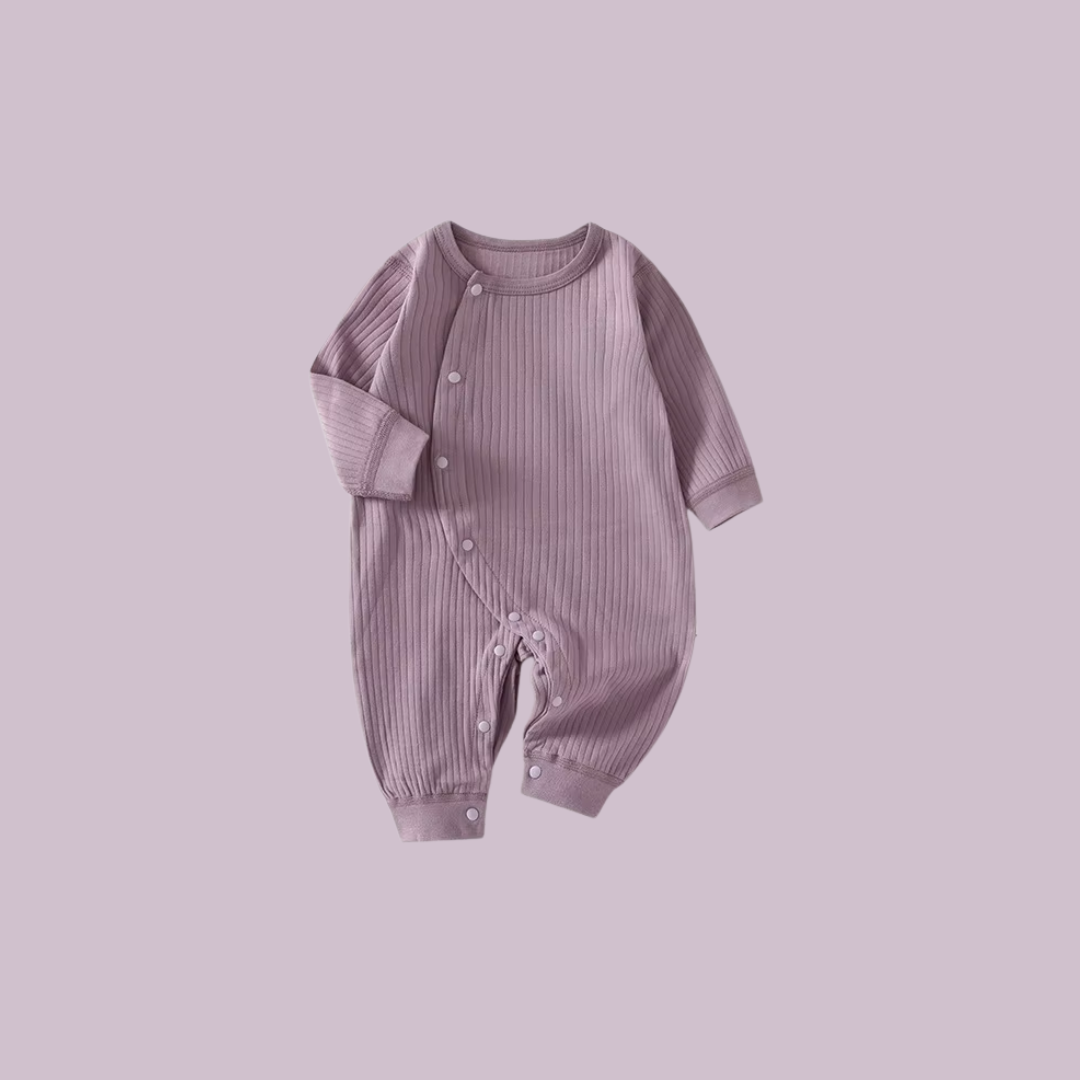 Gerippter Baby-Strampler | Lila