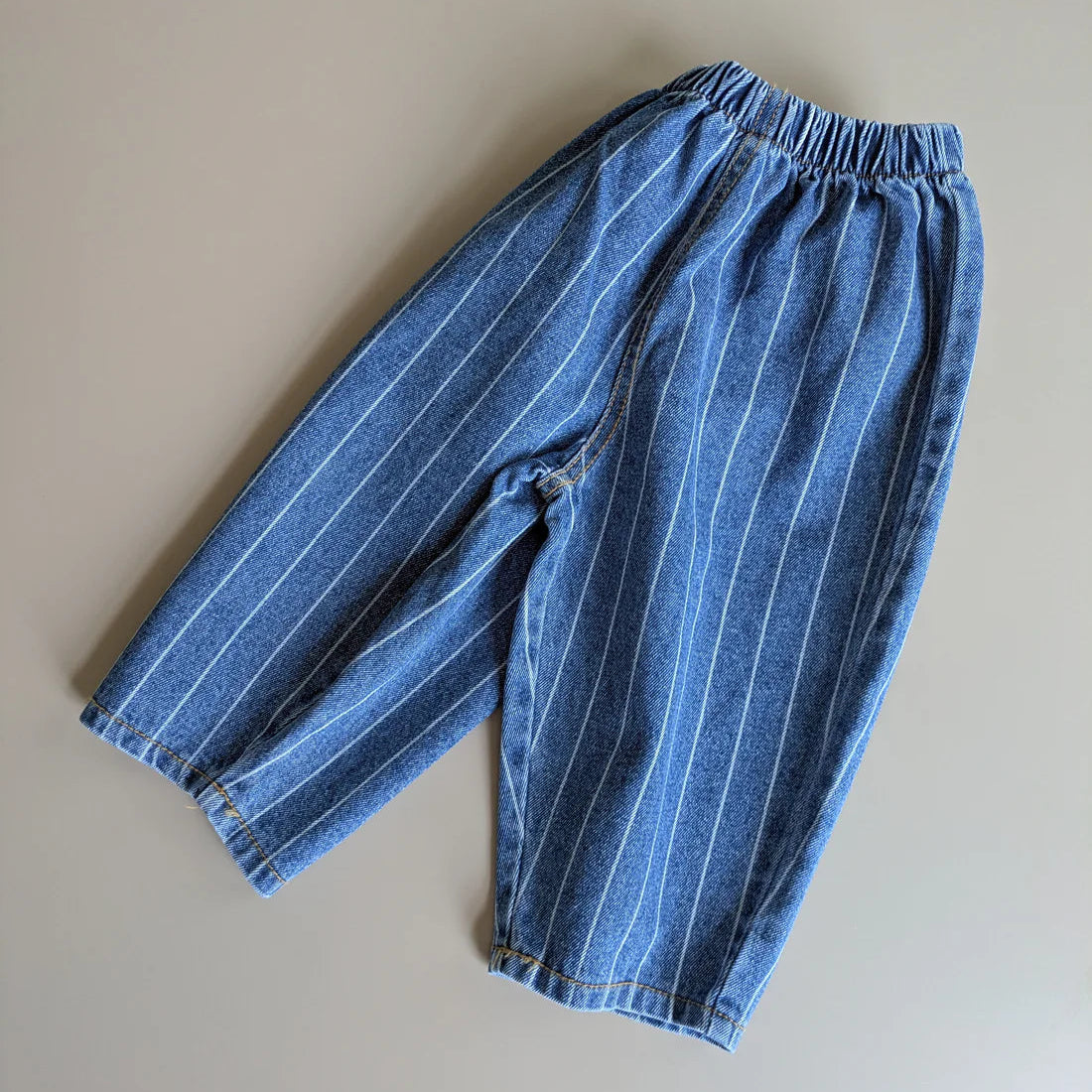 Streep denim pants