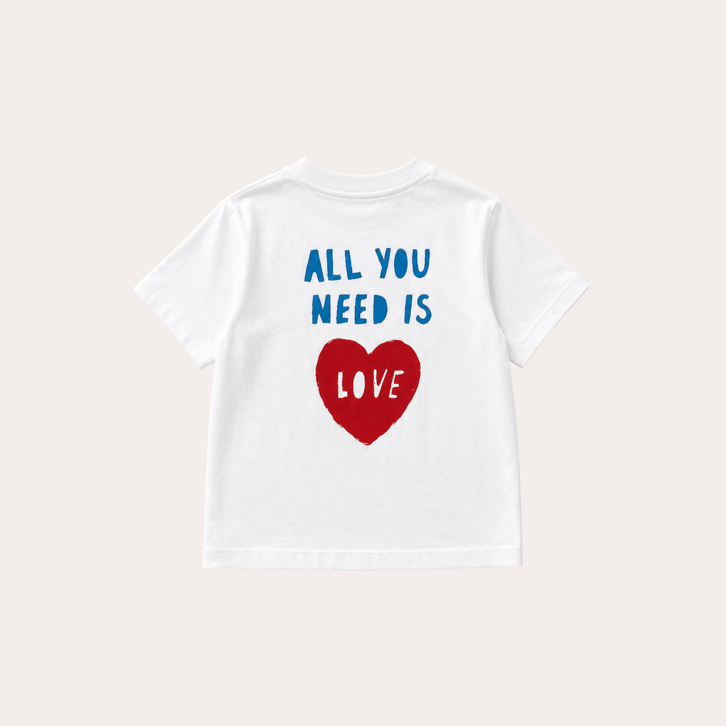 All you need is love Tee